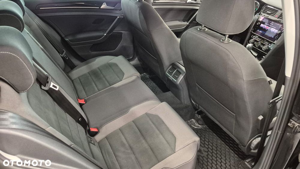 Volkswagen Golf 1.5 TSI BMT Highline DSG - 10