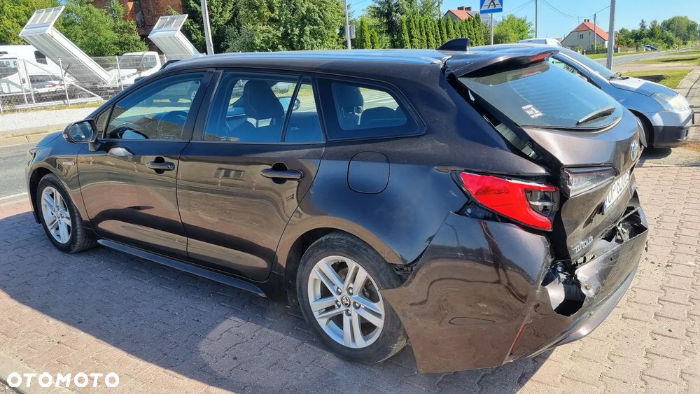 Toyota Corolla 1.8 Hybrid Comfort - 16