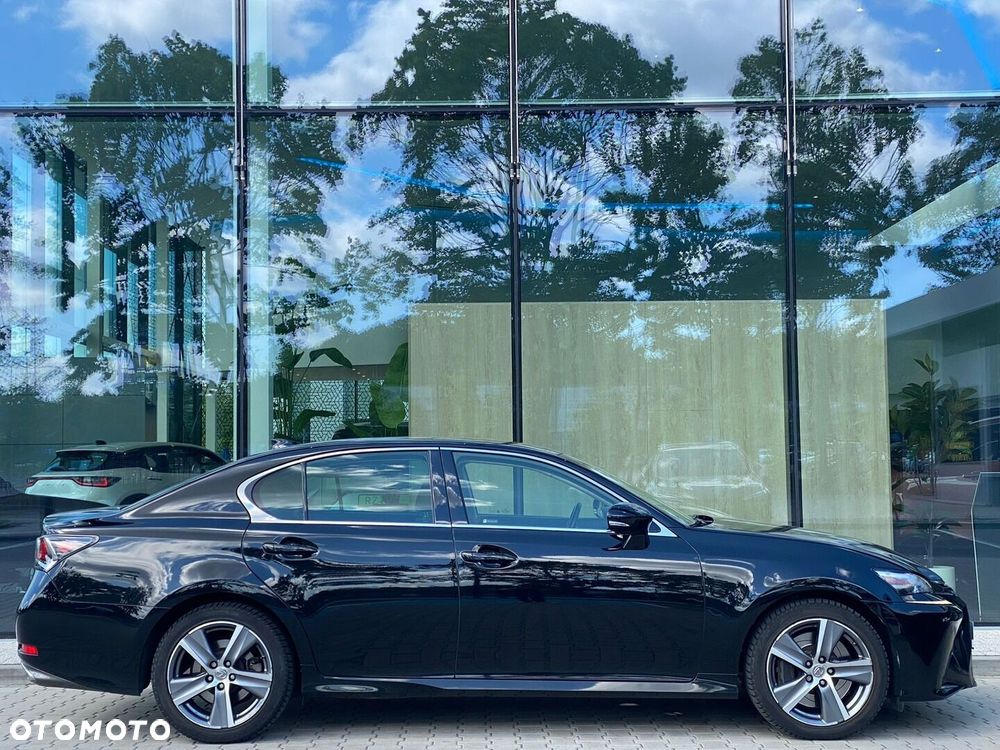 Lexus GS - 4