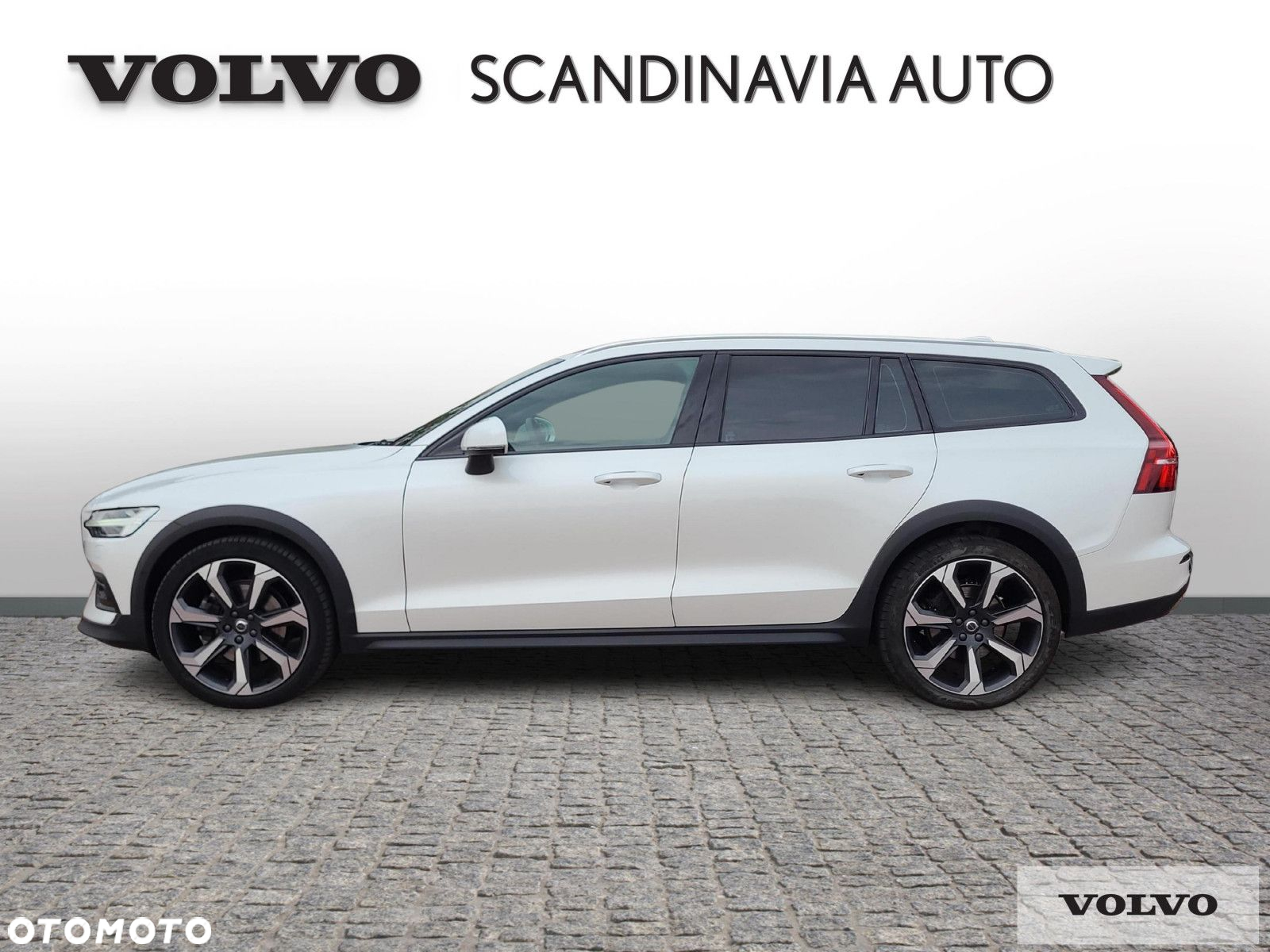 Volvo V60 Cross Country - 2