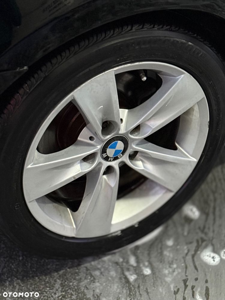 BMW Seria 1 116i - 8