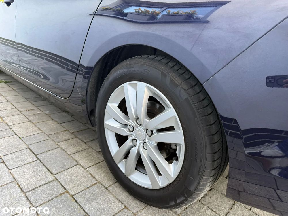 Peugeot 308 1.6 BlueHDi Allure S&S - 7