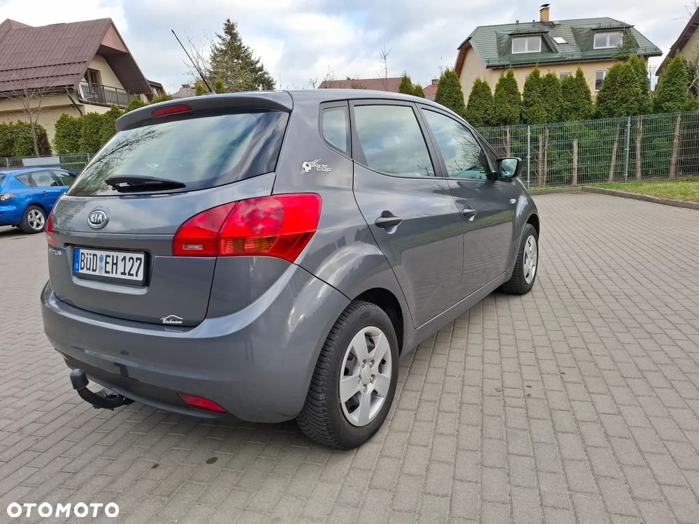 Kia Venga 1.4 CVVT Fifa World Cup Edition - 6