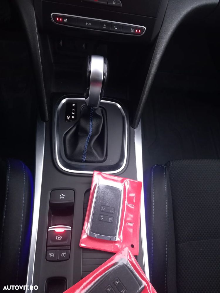 Renault Megane ENERGY dCi 110 EDC GT LINE - 8