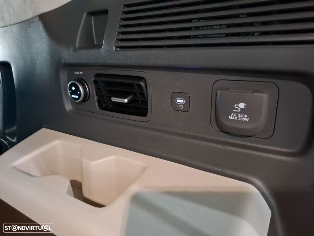 Hyundai Santa Fe 1.6 T-GDI PHEV Vanguard - 31