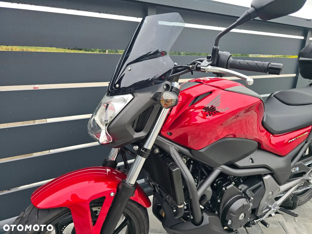 Honda NC - 12
