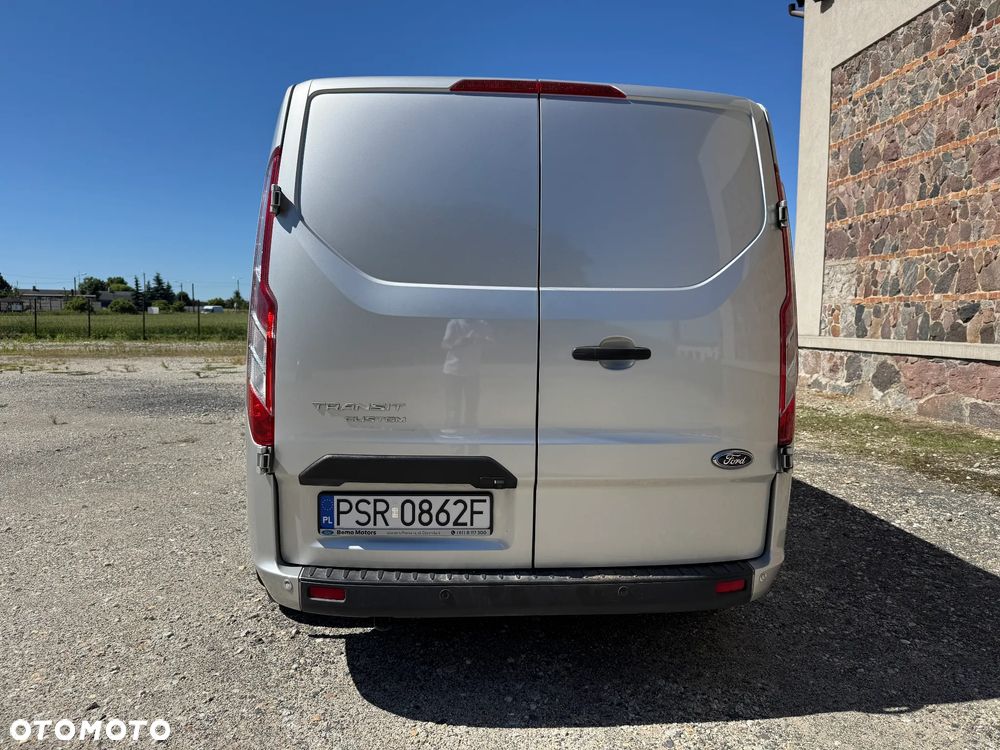 Ford TRANSIT CUSTOM - 2
