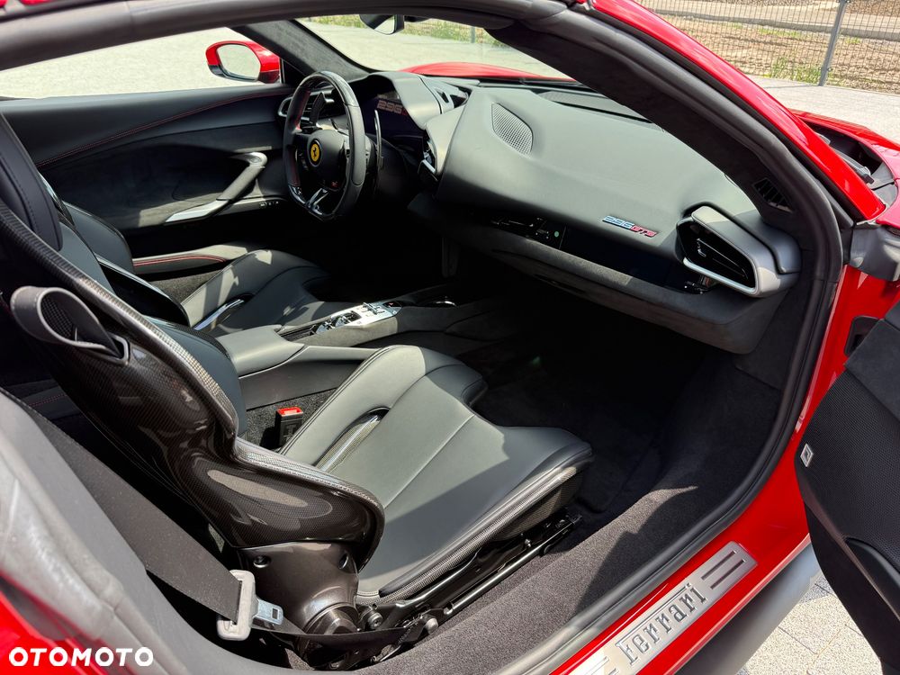 Ferrari 296 GTS - 22
