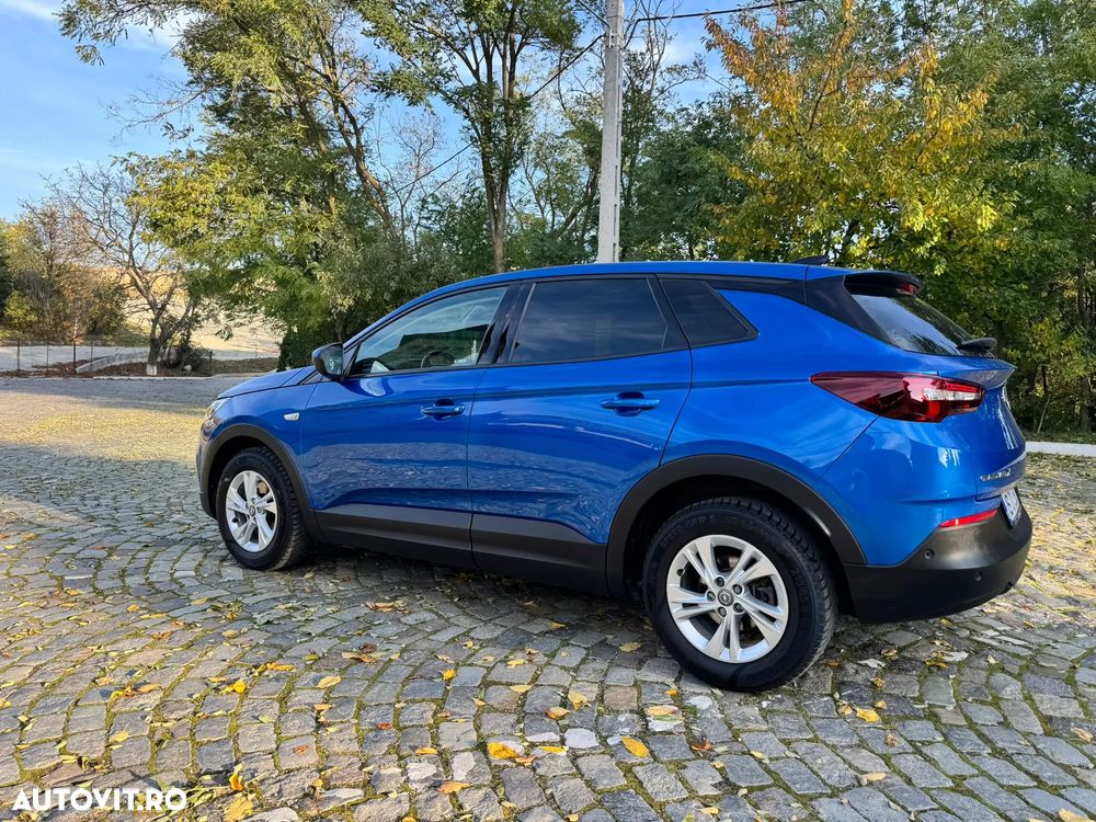 Opel Grandland X 1.2 Turbo START/STOP Design Line - 5