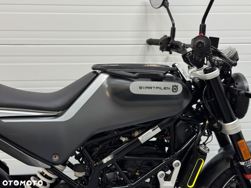 Husqvarna Svartpilen - 10