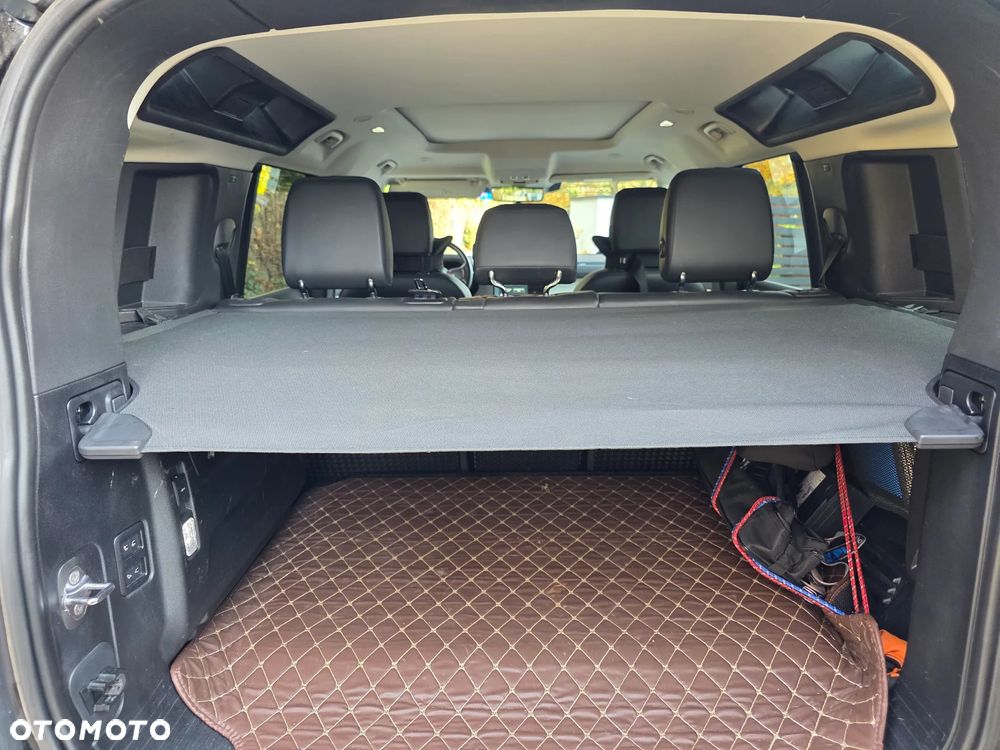 Land Rover Defender 2.0 P400e PHEV XS Edition - 13