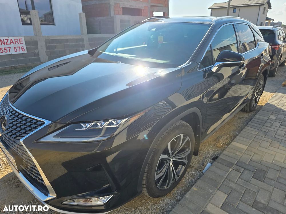 Lexus Seria RX - 15
