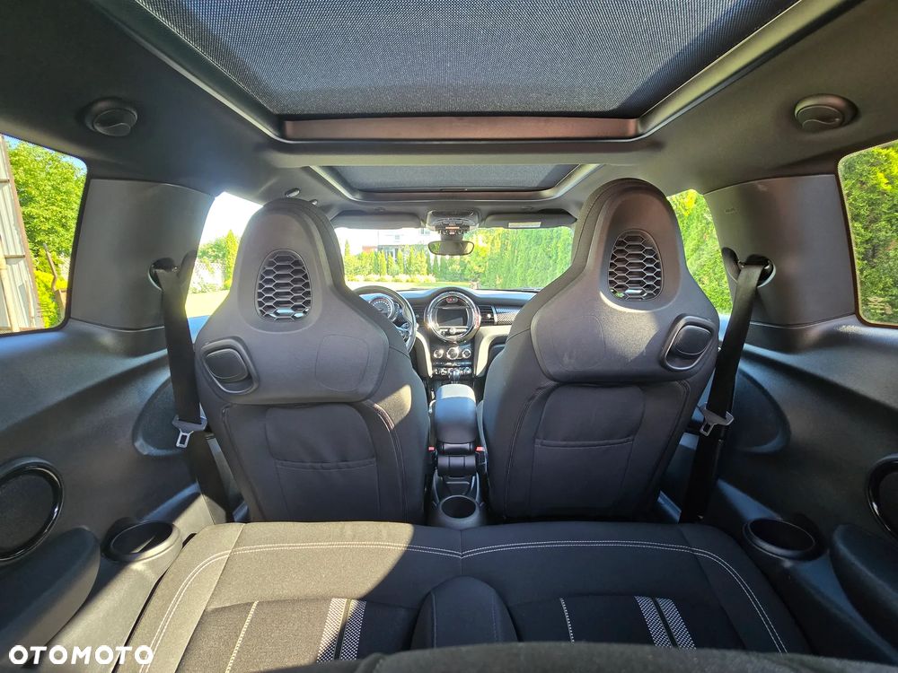 MINI John Cooper Works Essential Trim - 13
