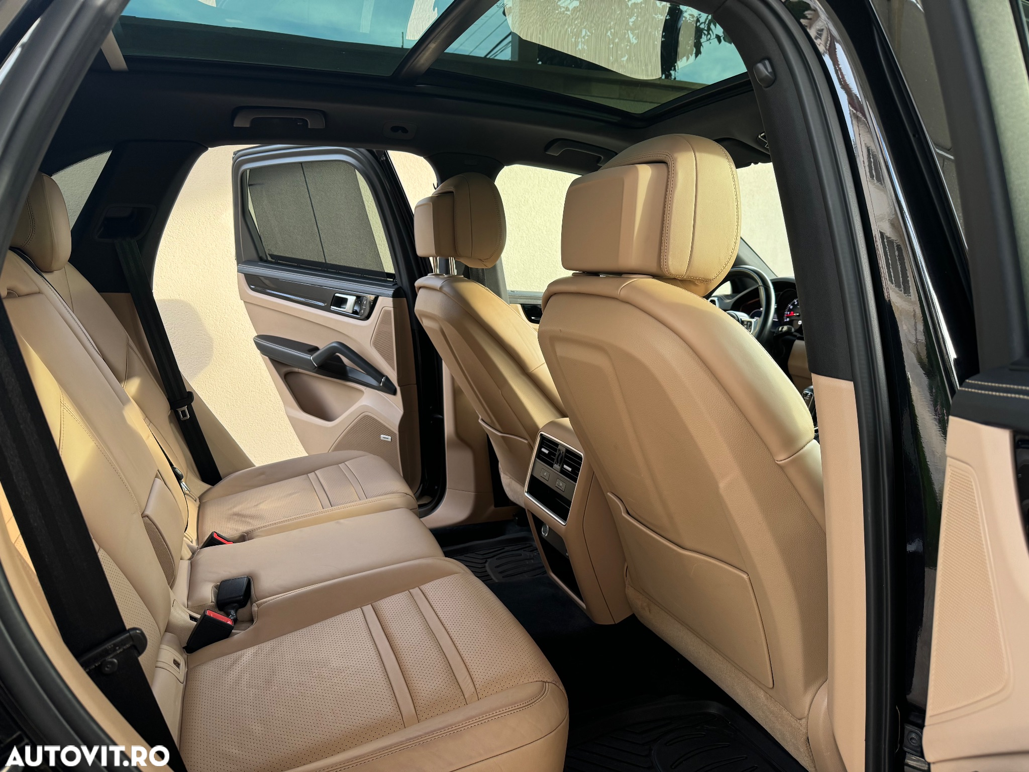 Porsche Cayenne - 20