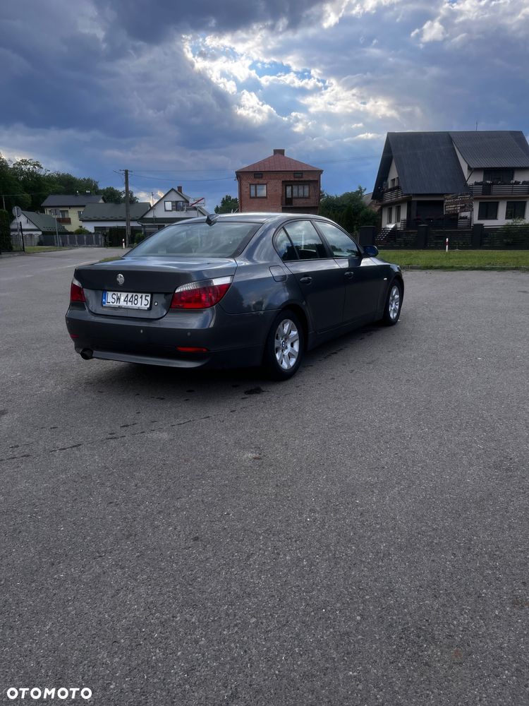 BMW Seria 5 520d - 4