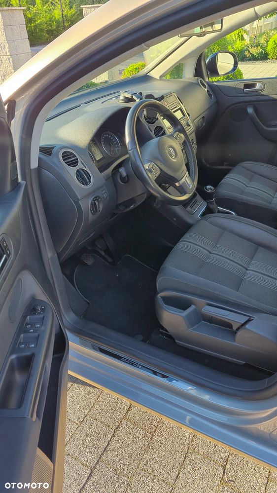 Volkswagen Golf Plus 1.6 TDI DPF MATCH - 10