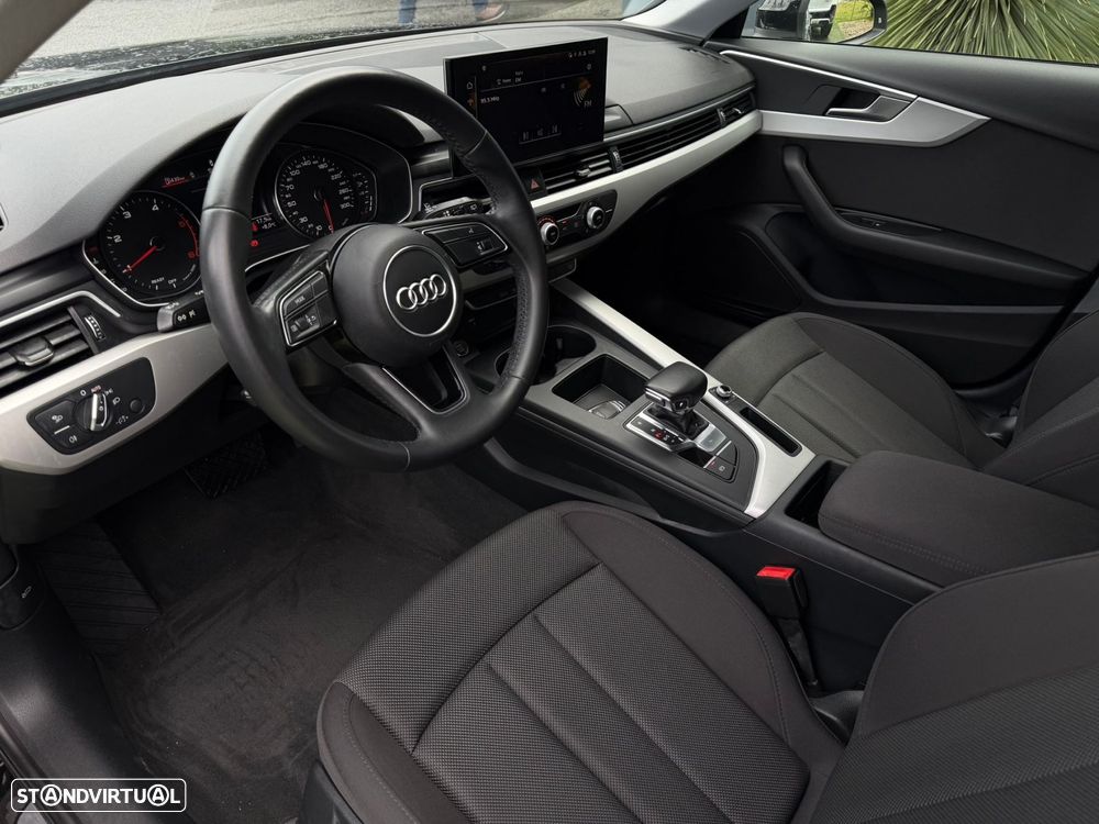 Audi A4 Avant 35 TDI Advanced S tronic - 2