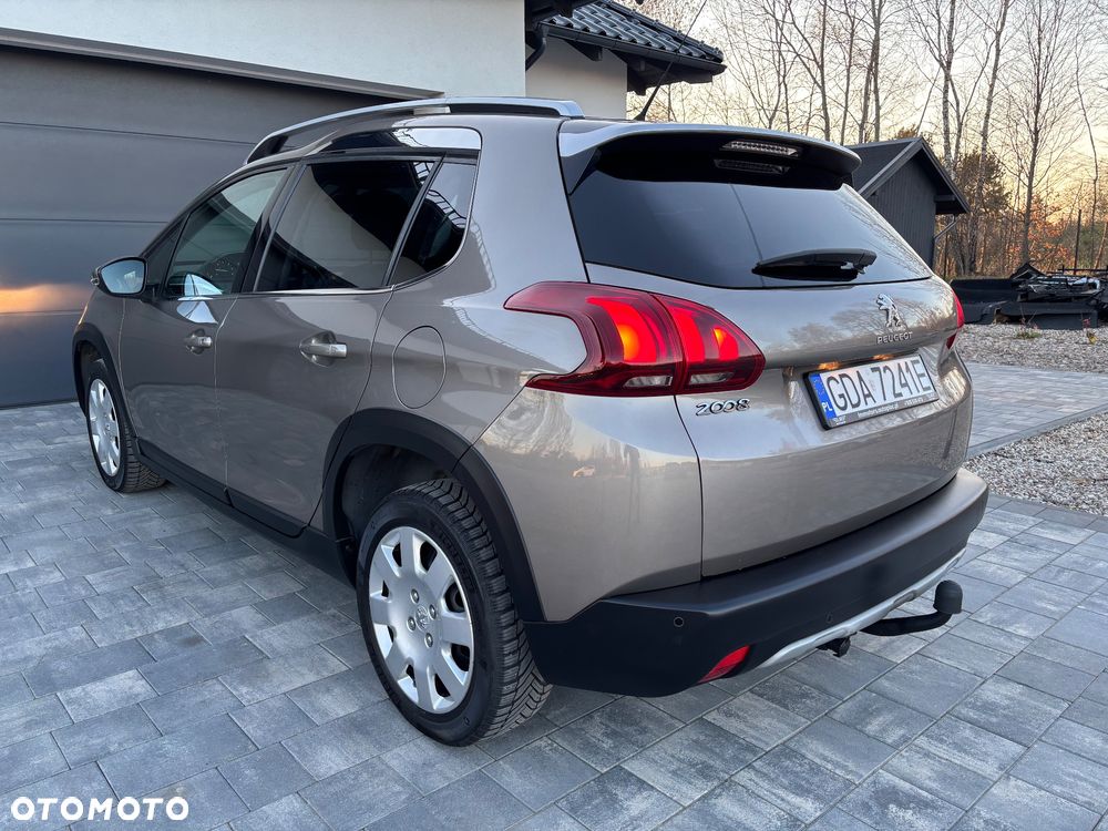 Peugeot 2008 1.6 BlueHDi Allure - 5