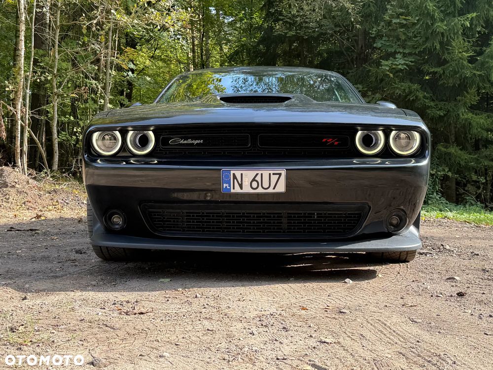 Dodge Challenger 6.4 Scat Pack - 13