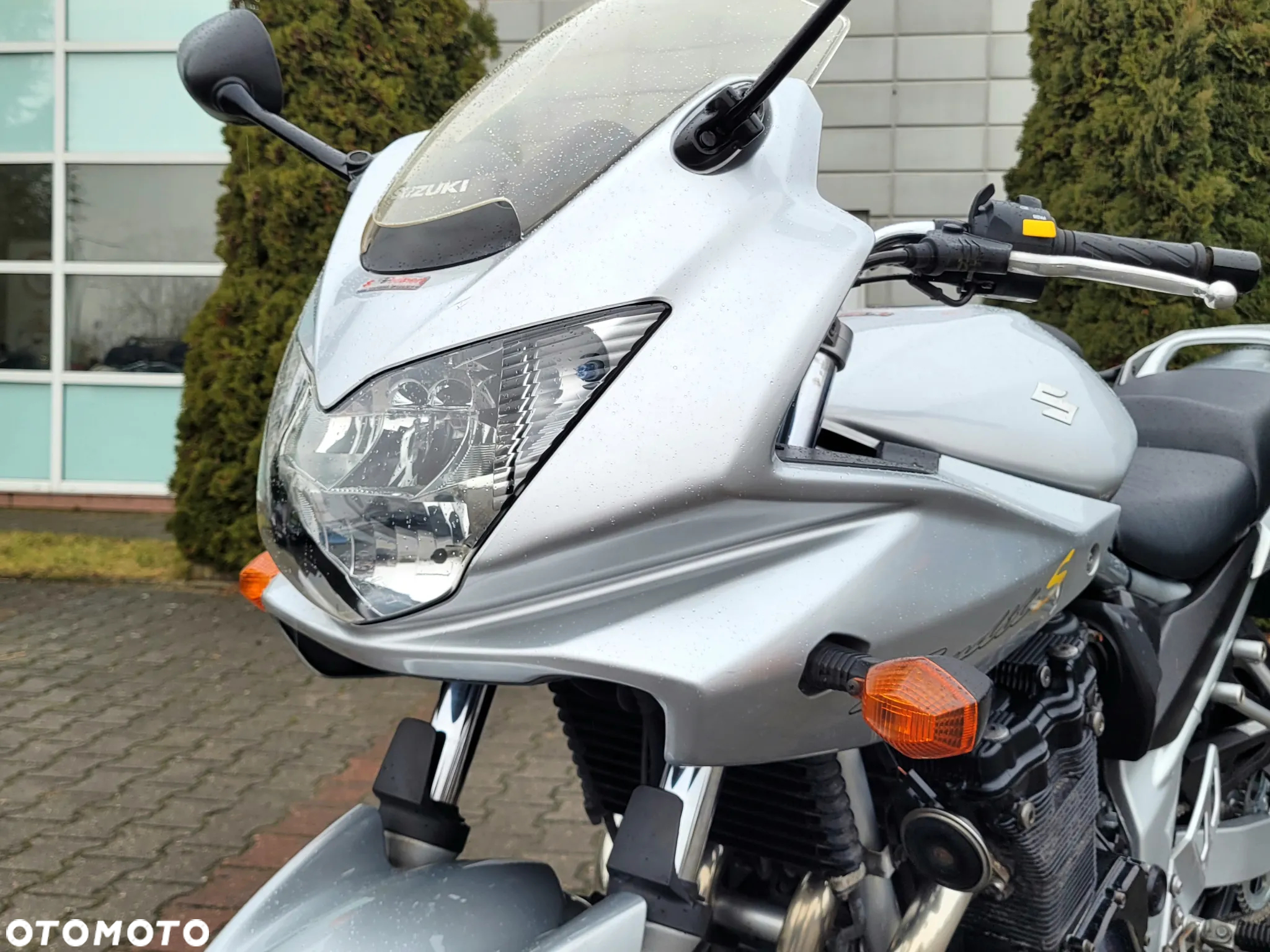 Suzuki GS - 12