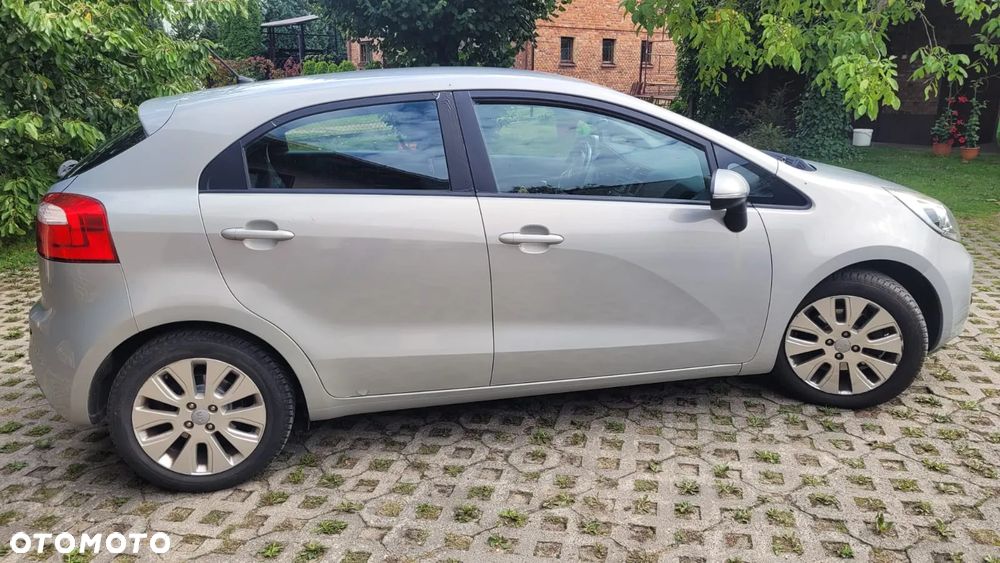 Kia Rio 1.4 XL - 5