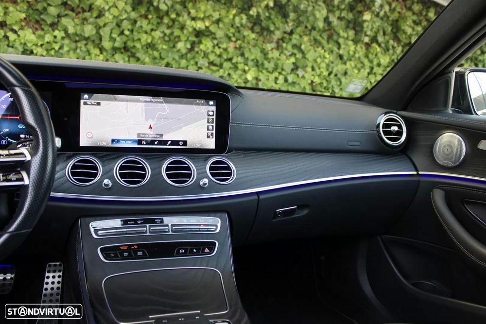 Mercedes-Benz E 300 de AMG Line — fotografia 18
