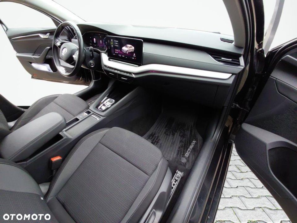 Skoda Octavia - 22