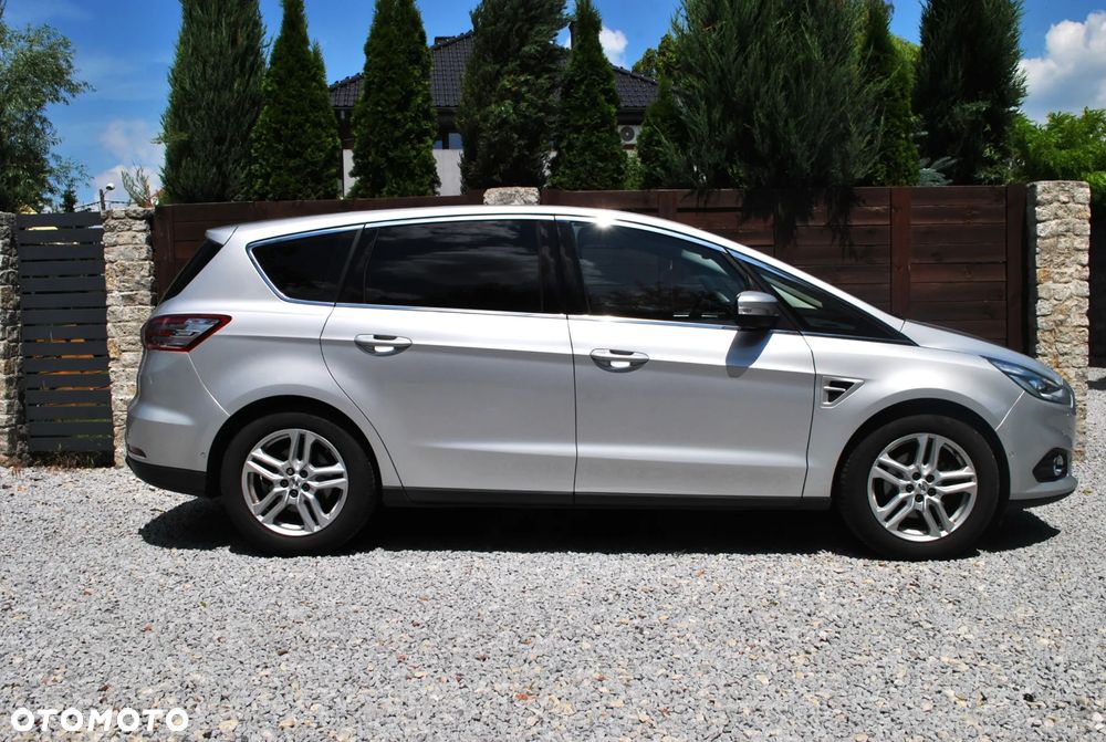 Ford S-Max 2.0 TDCi Titanium PowerShift - 6