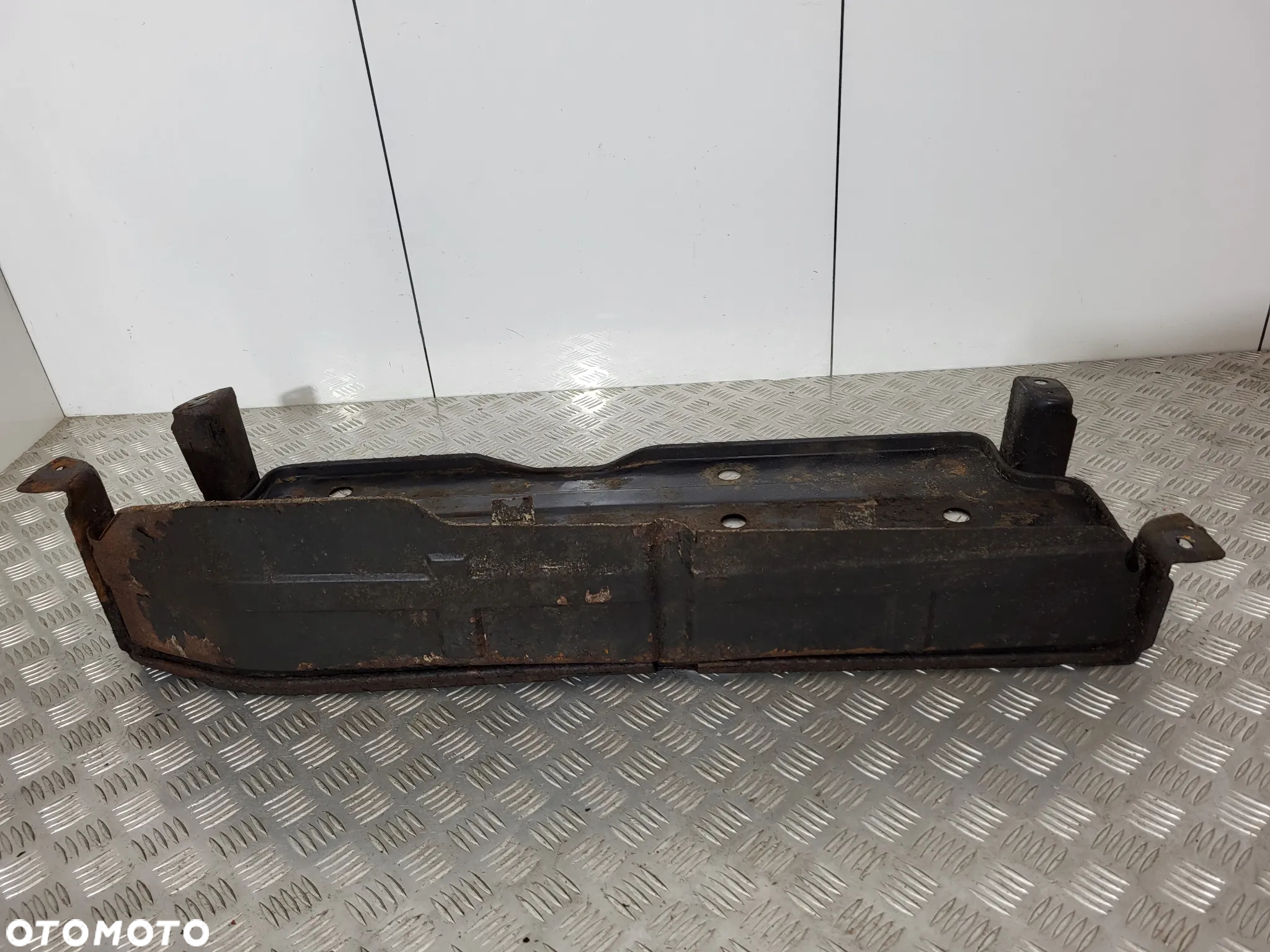Hyundai Terracan Osłona Dolna Zbiornika Paliwa - 4
