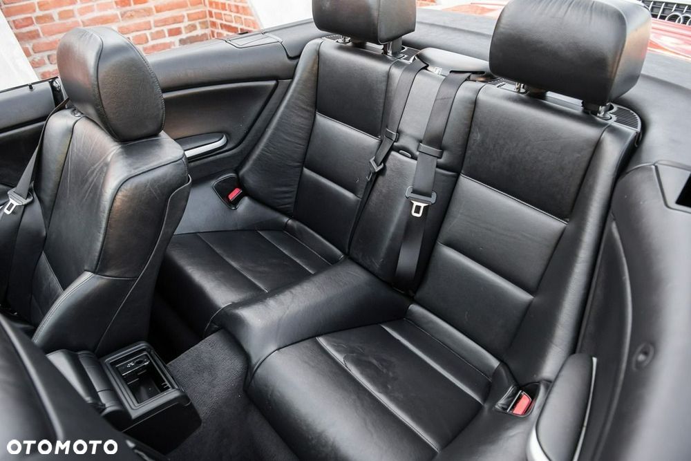 BMW Seria 3 330 Ci Edition Sport - 6