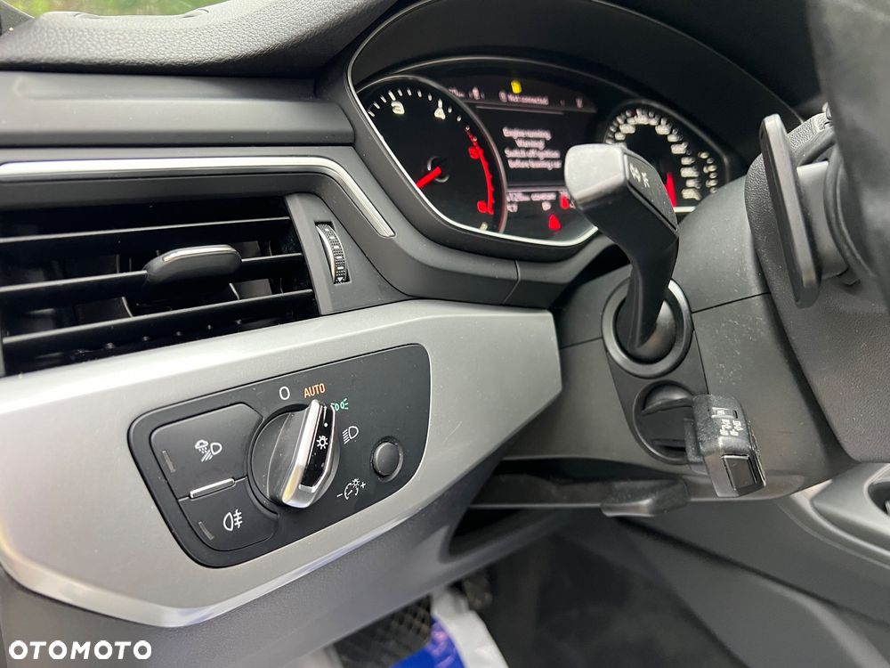 Audi A4 Allroad quattro 2.0 TDI S tronic - 35