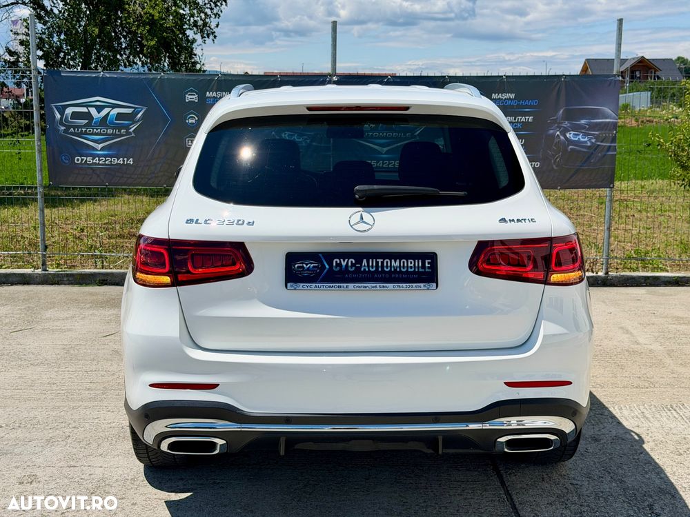 Mercedes-Benz GLC - 4