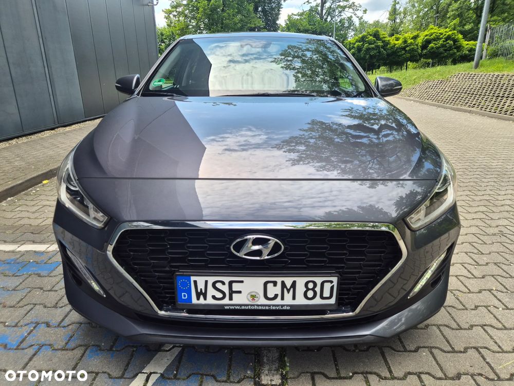 Hyundai i30 1.4 Trend - 3