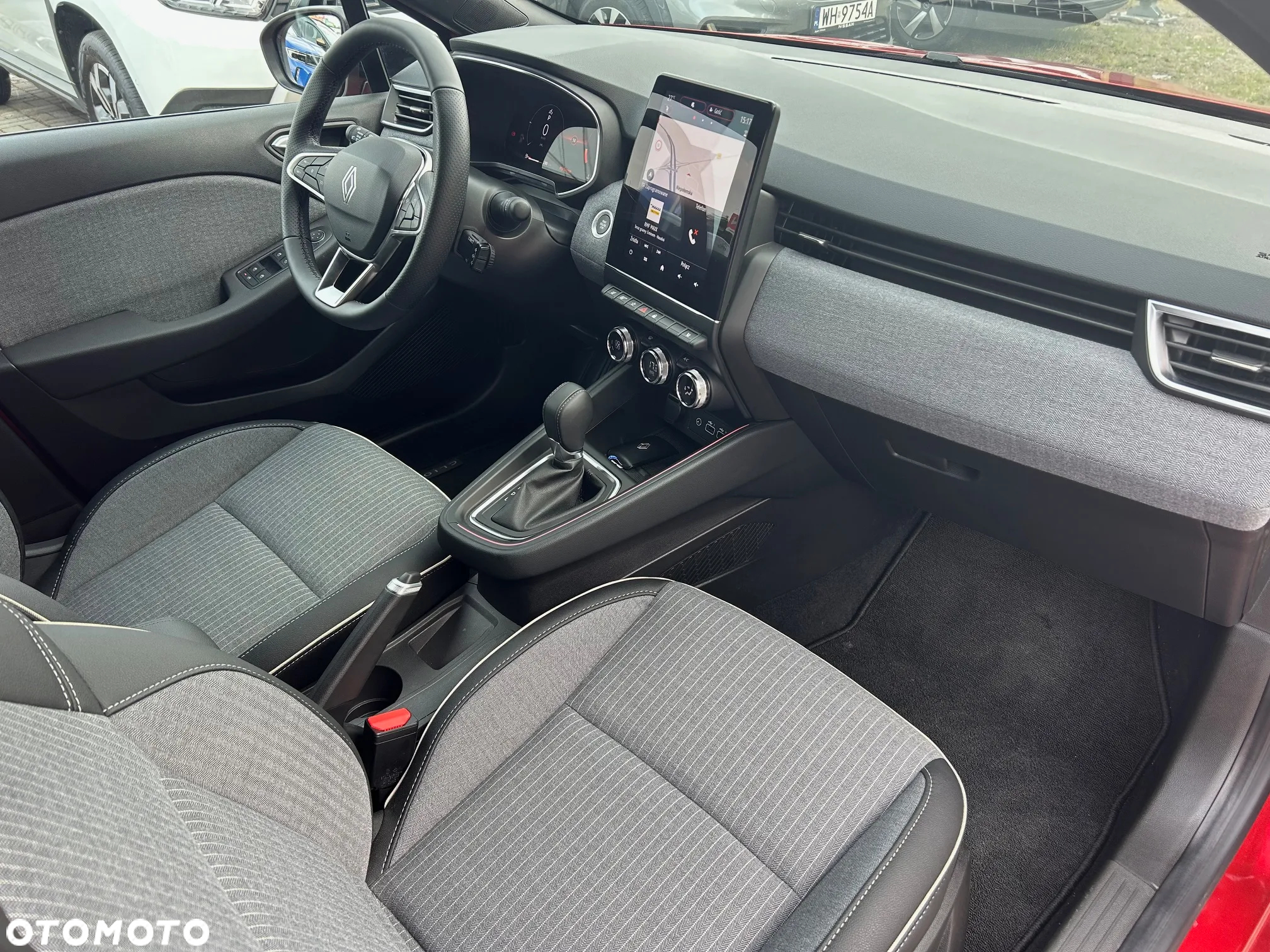 Renault Clio 1.0 TCe Techno X-Tronic - 12