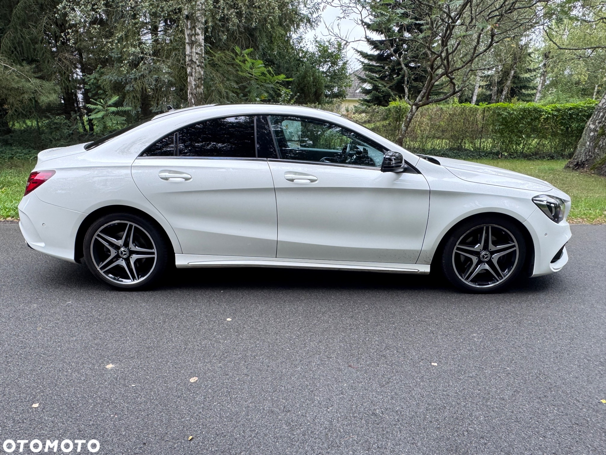 Mercedes-Benz CLA 220 4-Matic - 3