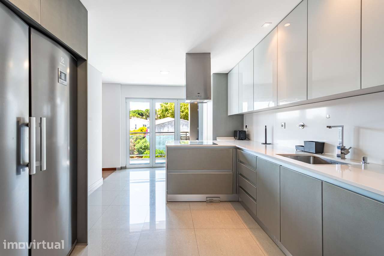 T3 Premium | 134 m² | Varanda em Toda a Casa | 2 Lugares de Garagem - Grande imagem: 2/35