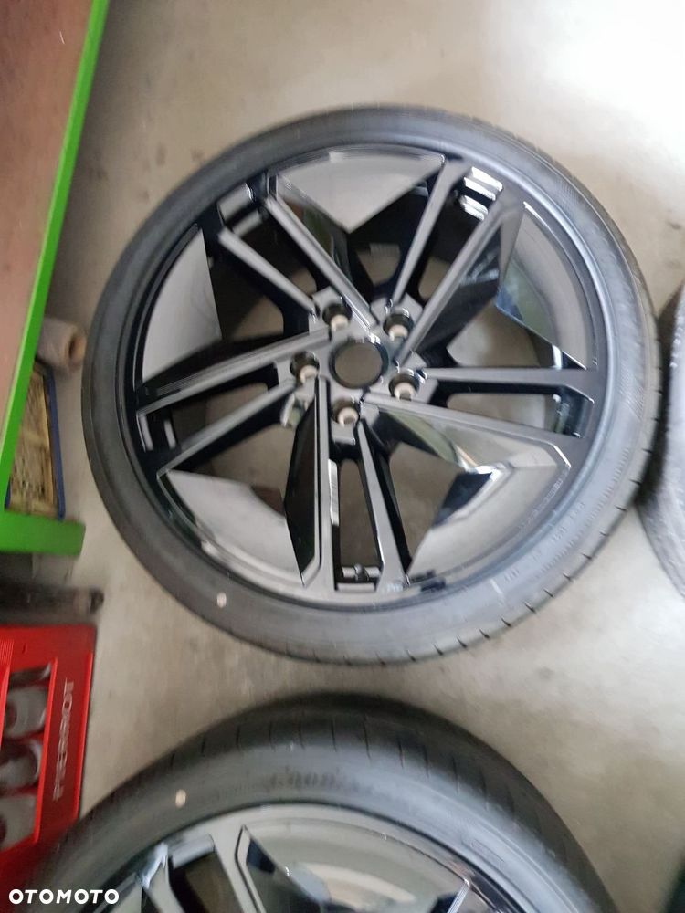 alufelgi 4j3301025m 4j3601025l audi etron rs 11.5' 9.5' 21'' 5x130 et66 60 - 13