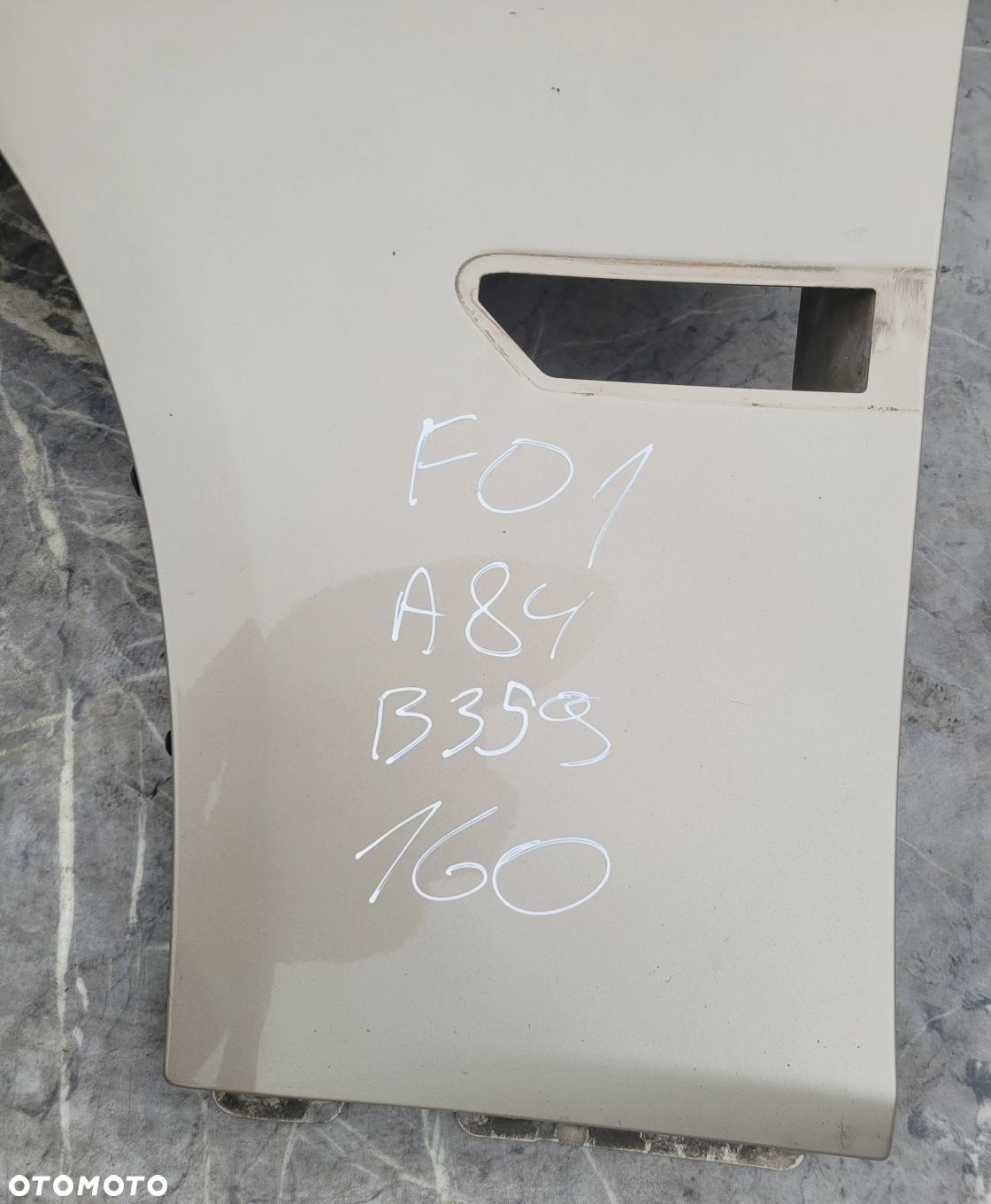BŁOTNIK LEWY PRZÓD PRZEDNI BMW F01 F02 F04 A84 MILANOBEIGE A359 - 2