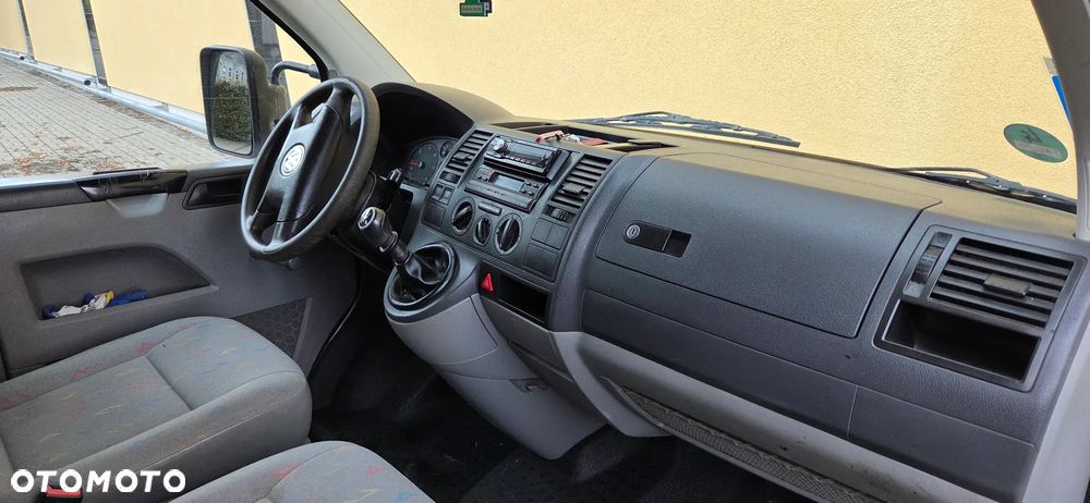 Volkswagen Transporter - 15