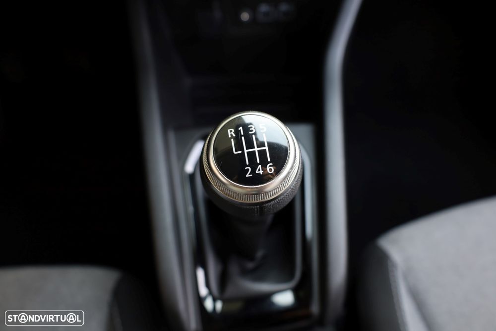 Renault Clio - 21