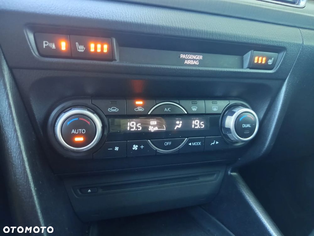 Mazda 3 SKYACTIV-G 120 Sports-Line - 22