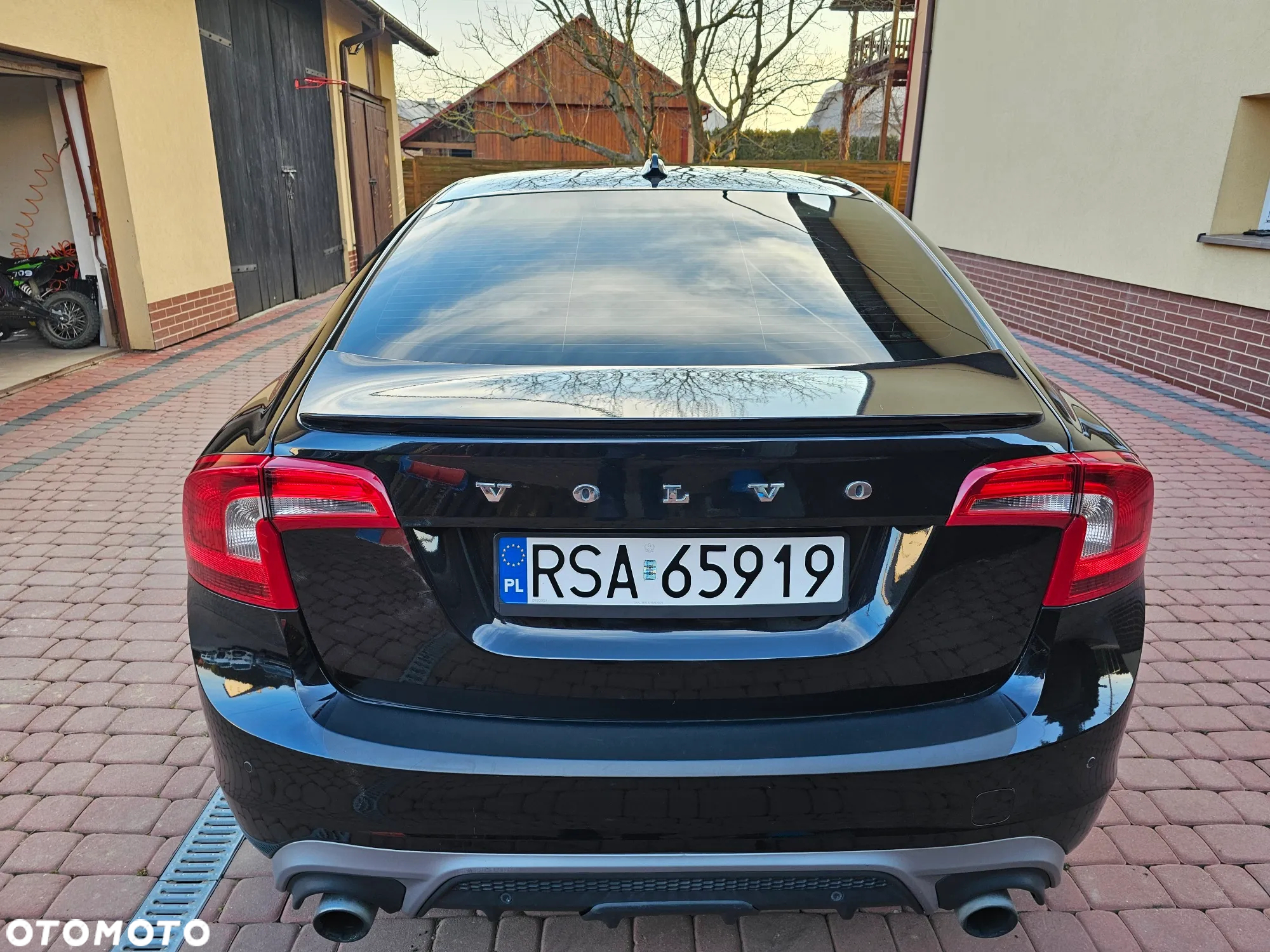Volvo S60 T3 R-Design Summum - 22