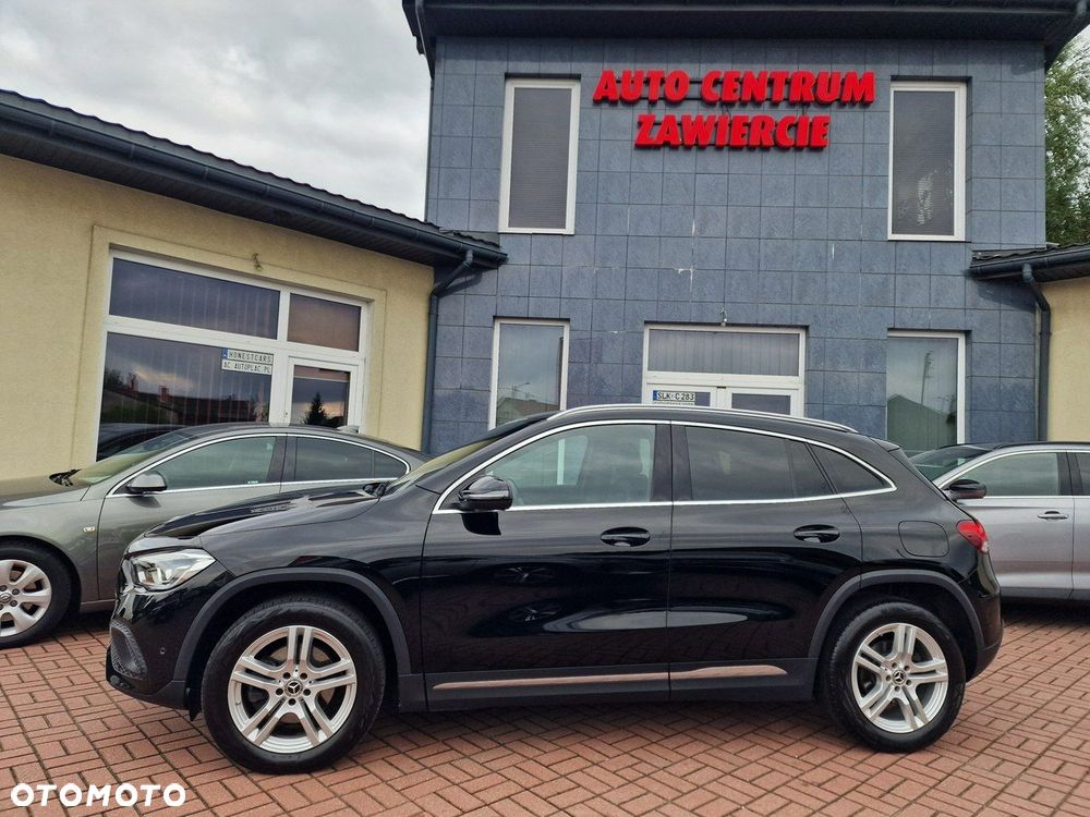 Mercedes-Benz GLA 200 d 8G-DCT Progressive - 3