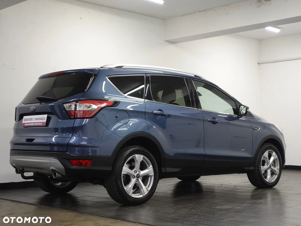 Ford Kuga - 9