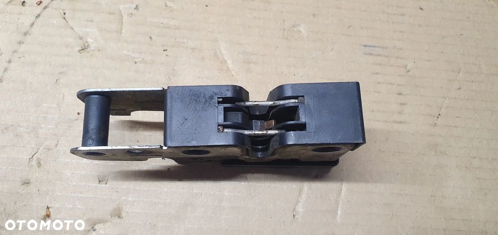 Zamek rygiel maski przód VW Passat B6 3C1823187 - 2