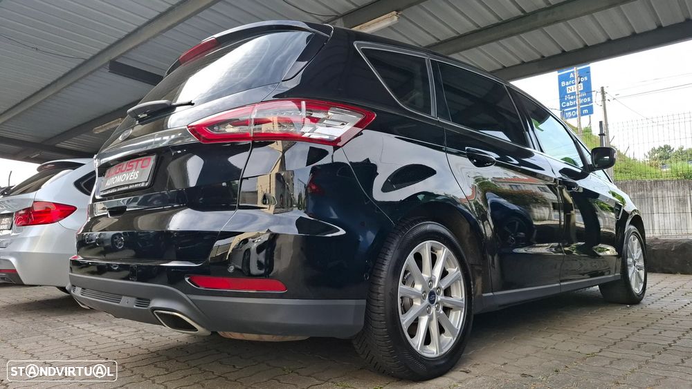 Ford S-Max - 18