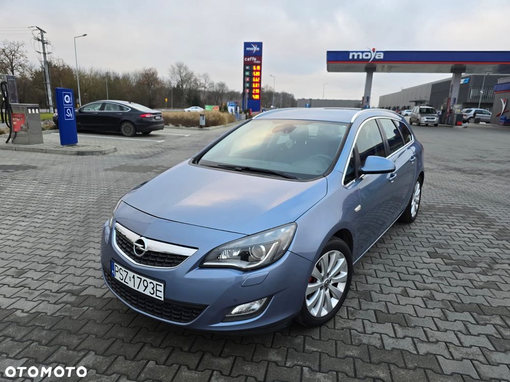 Opel Astra 1.4 Turbo Cosmo - 1