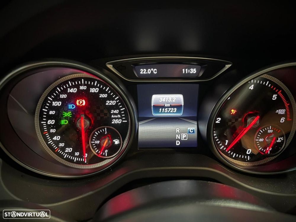 Mercedes-Benz A 180 d Urban Aut. - 29