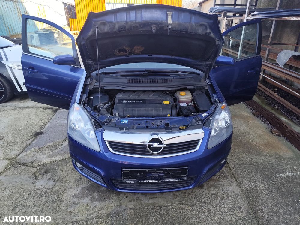 Opel Zafira 1.9 CDTI Sport - 19