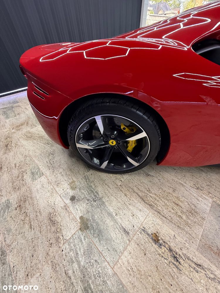 Ferrari SF90 Stradale - 6